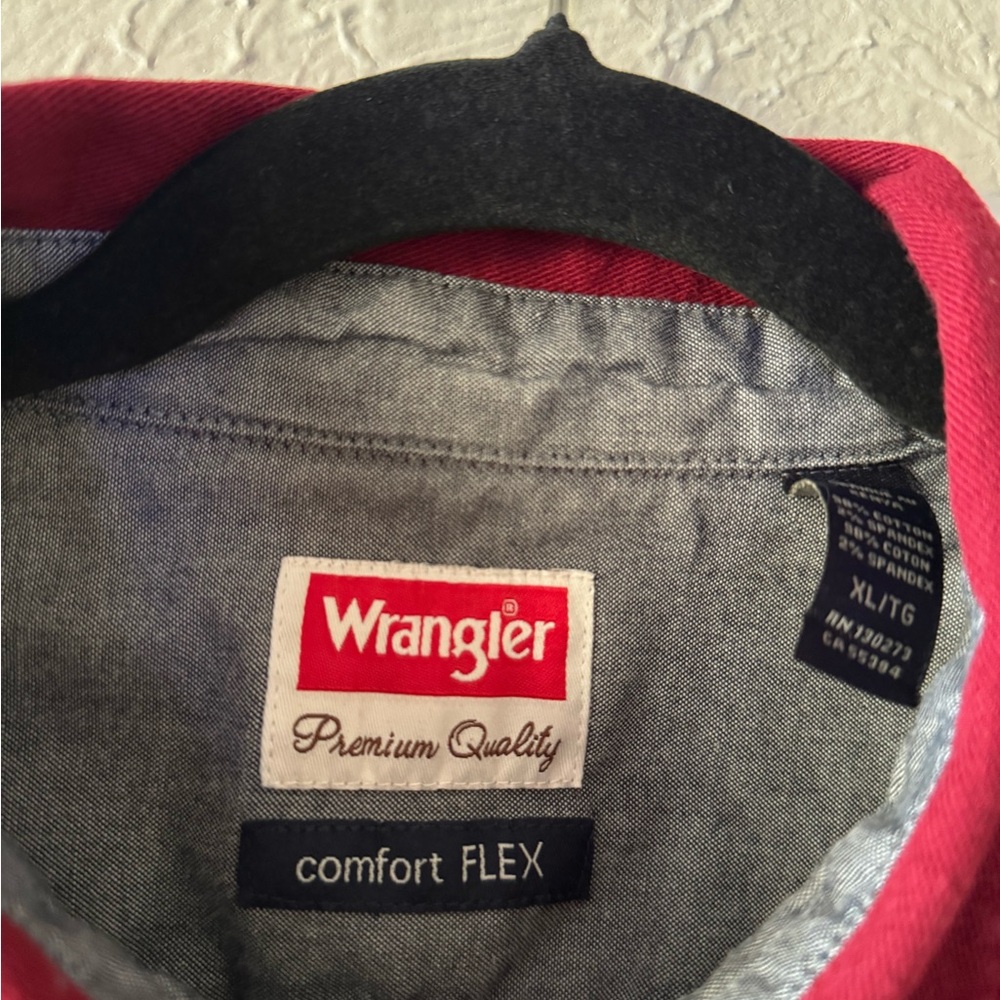 Wrangler Men's Premium Quality Rich Burgundy Button-Down Shirt